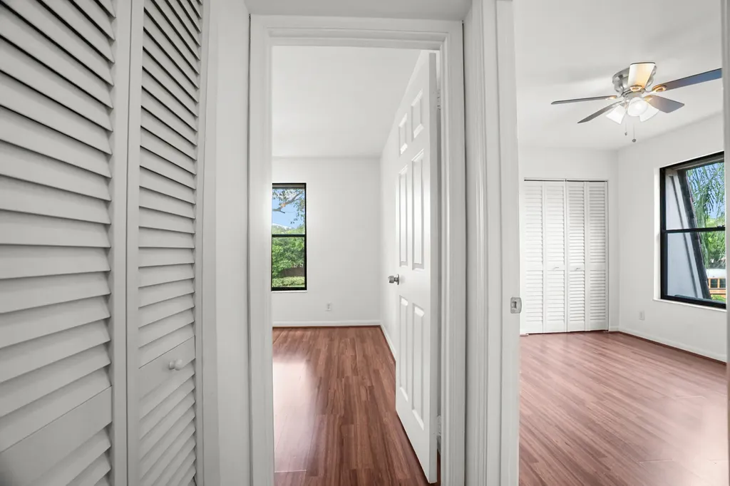 7690 Courtyard Run W Boca Raton FL 33433