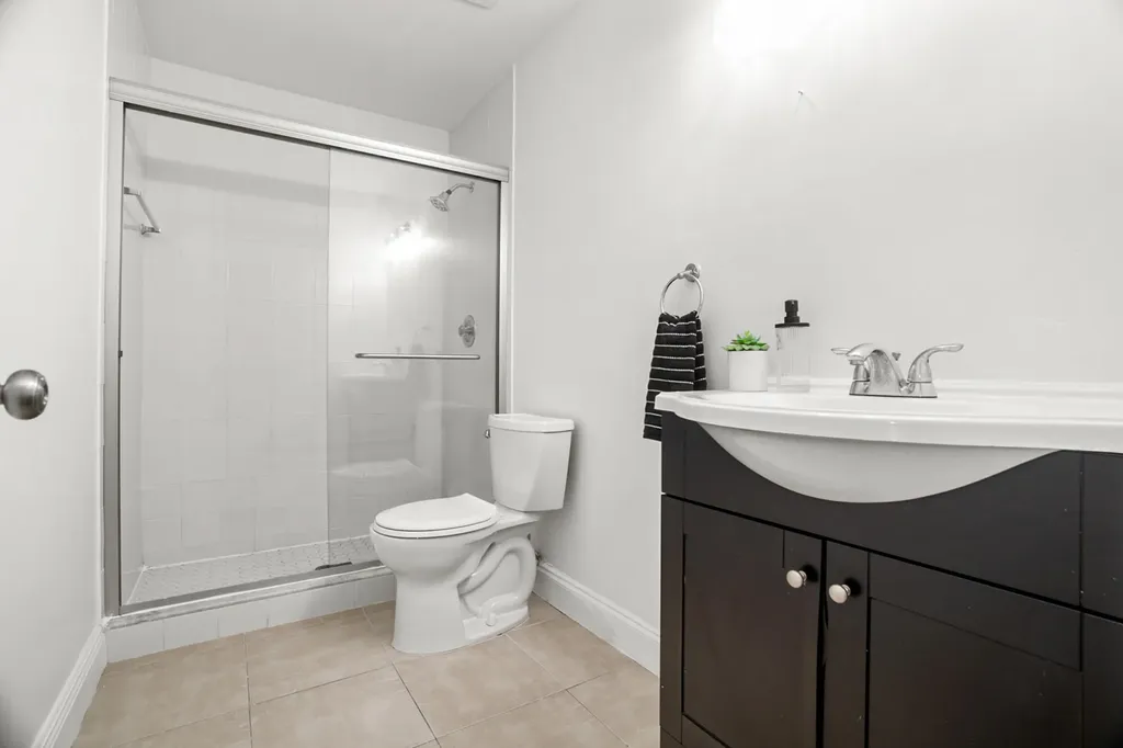 7690 Courtyard Run W Boca Raton FL 33433