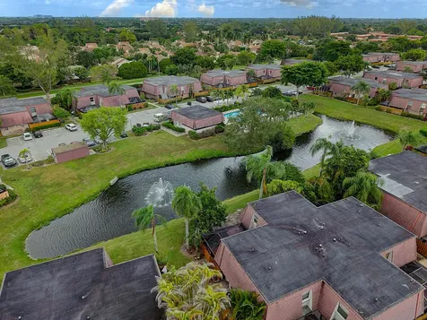 7690 Courtyard Run W Boca Raton FL 33433