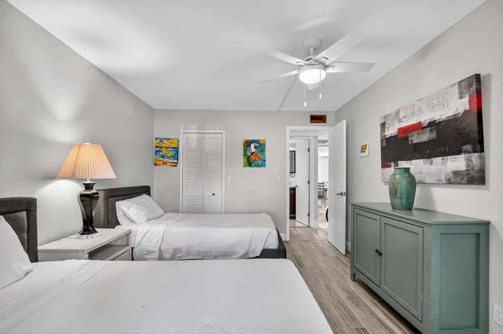 360 Flanders H Delray Beach FL 33484