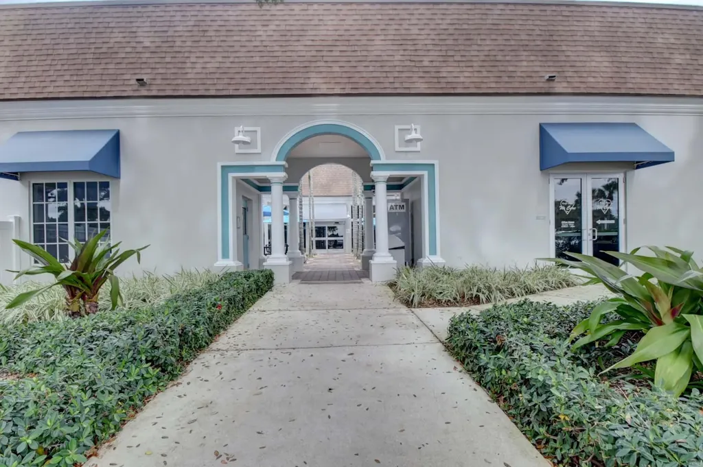 360 Flanders H Delray Beach FL 33484