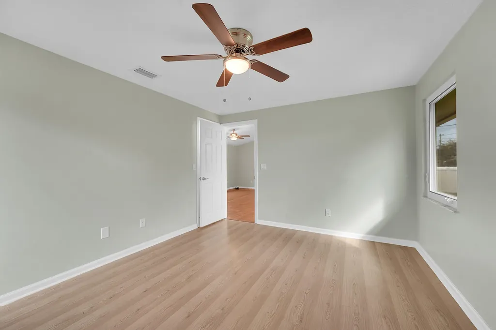 1652 SW Crawford Avenue Port St Lucie FL 34953