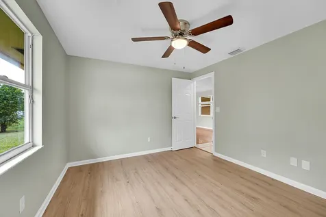 1652 SW Crawford Avenue Port St Lucie FL 34953