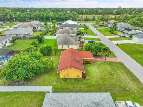 1652 SW Crawford Avenue Port St Lucie FL 34953