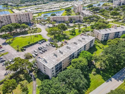6865 Huntington Lane Delray Beach FL 33446