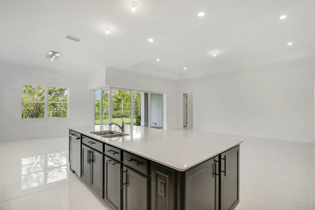 10815 Stellar Circle Palm Beach Gardens FL 33412