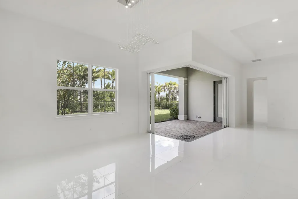 10815 Stellar Circle Palm Beach Gardens FL 33412