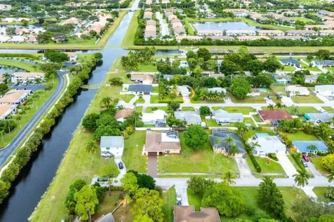 5455 Pine Tree Drive Delray Beach FL 33484