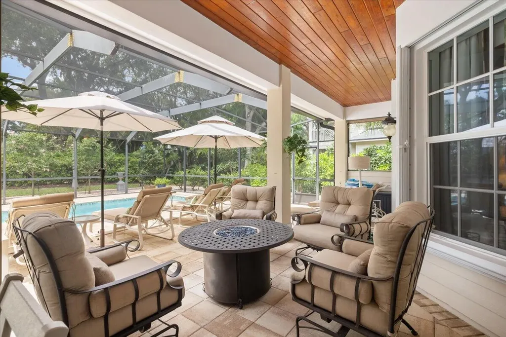 651 N Tomahawk Trail Indian River Shores FL 32963