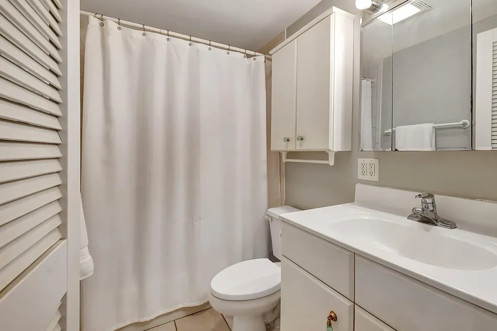2430 S Federal Highway Boynton Beach FL 33435