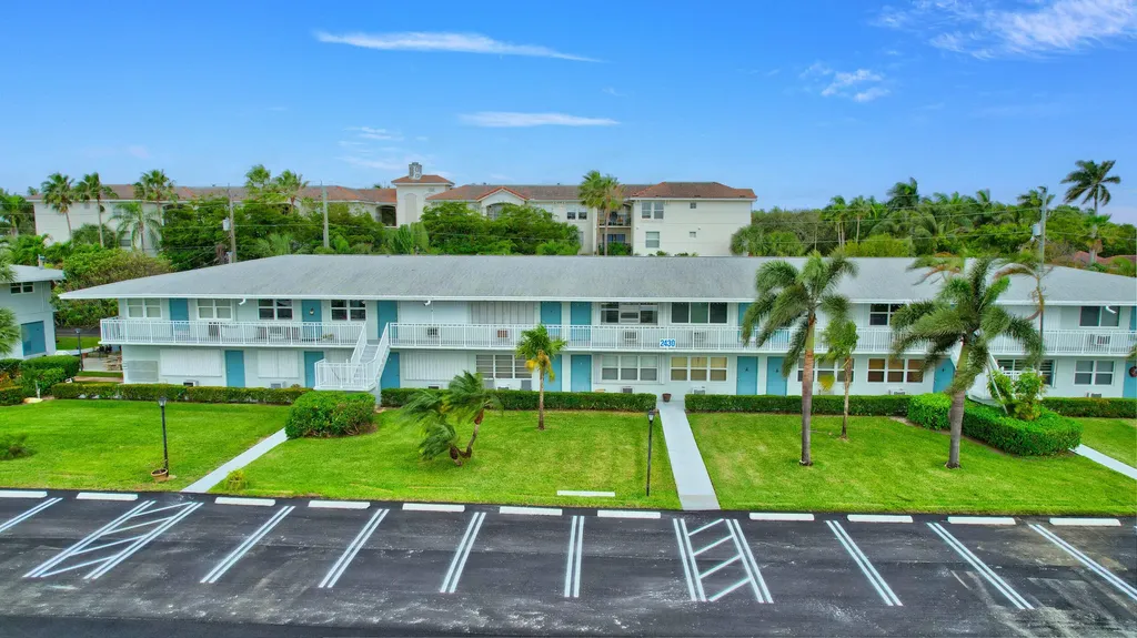2430 S Federal Highway Boynton Beach FL 33435
