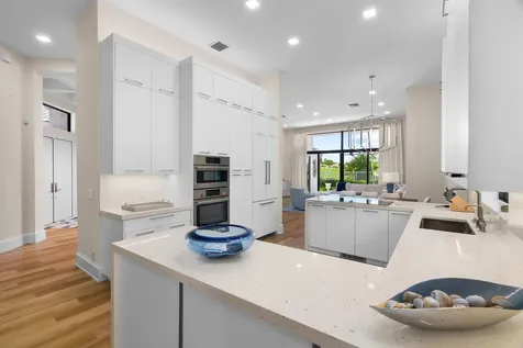 16125 Villa Vizcaya Place Delray Beach FL 33446