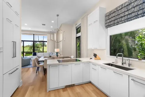 16125 Villa Vizcaya Place Delray Beach FL 33446
