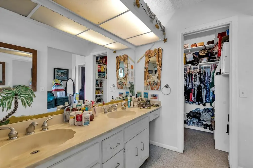 22349 Treetop Circle Boca Raton FL 33433