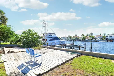 2031 Melody Lane North Palm Beach FL 33408