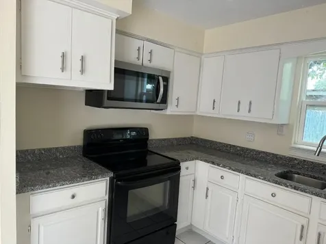 2213 2nd Street SW Vero Beach FL 32962