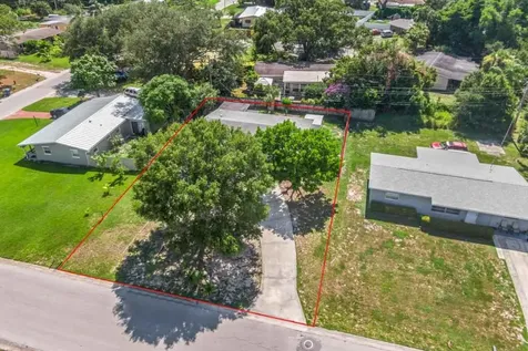2213 2nd Street SW Vero Beach FL 32962