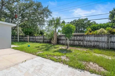 2213 2nd Street SW Vero Beach FL 32962