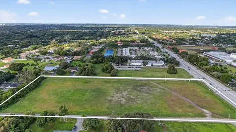 92 NW 92 Avenue Cooper City FL 33024