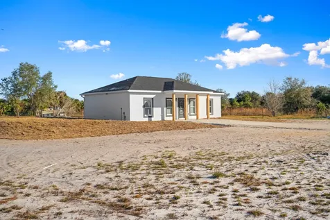 14675 NW 270th Street Okeechobee FL 34972