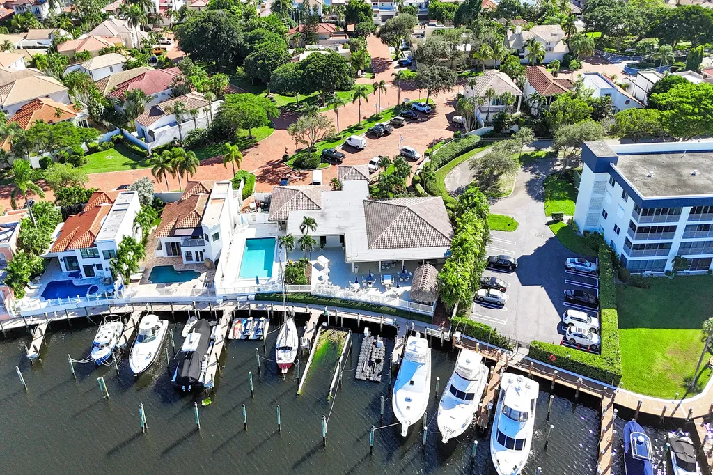 612 Admirals Way Delray Beach FL 33483