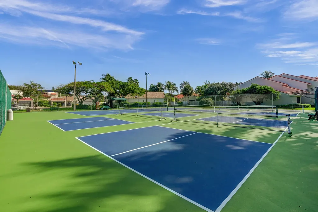 612 Admirals Way Delray Beach FL 33483