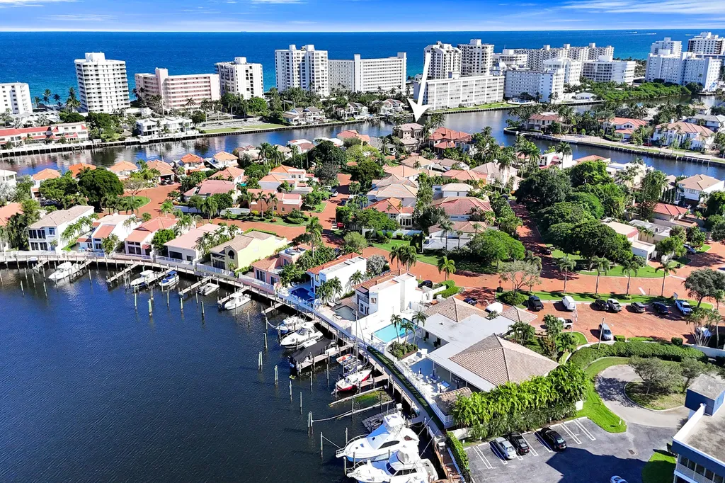 612 Admirals Way Delray Beach FL 33483