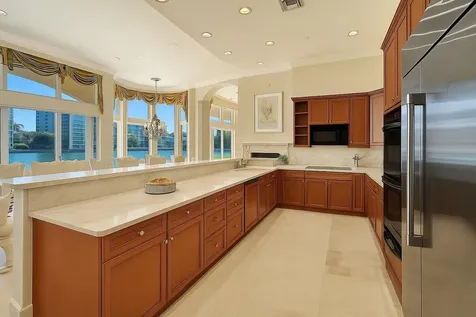 612 Admirals Way Delray Beach FL 33483