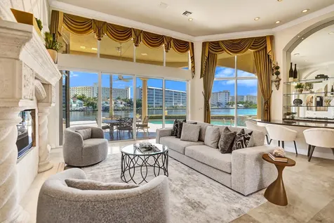 612 Admirals Way Delray Beach FL 33483