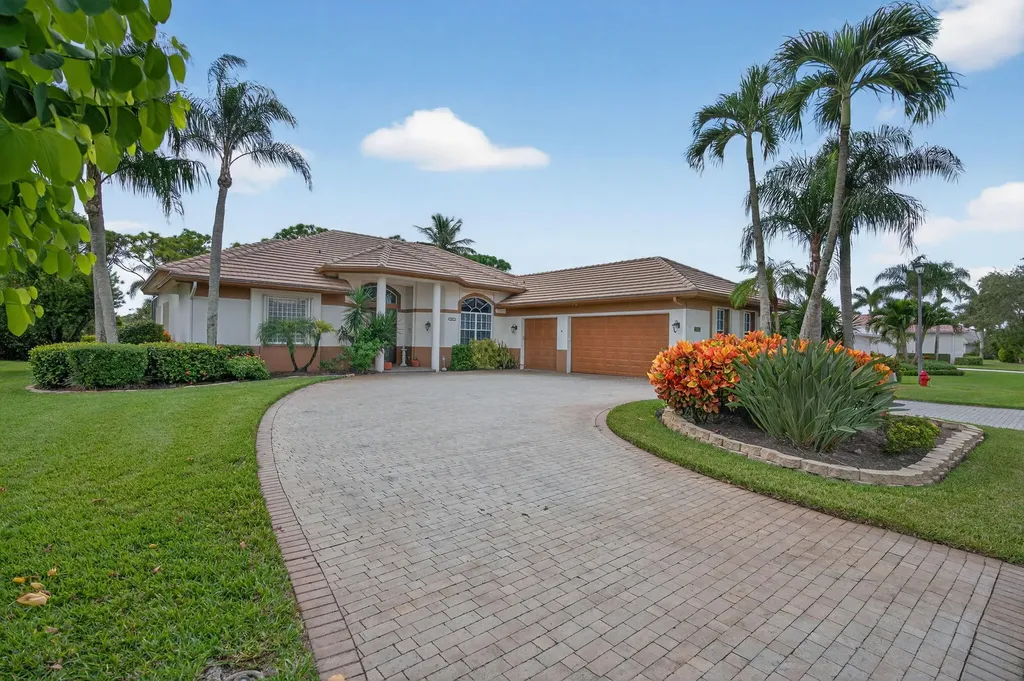 5021 SE Lost Lake Way Hobe Sound FL 33455