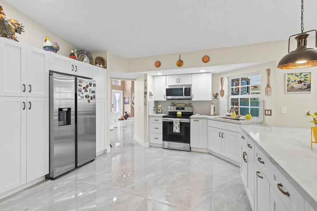 1402 SW Bent Pine Cove Port St Lucie FL 34986
