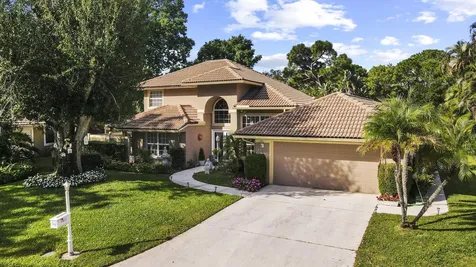 1402 SW Bent Pine Cove Port St Lucie FL 34986