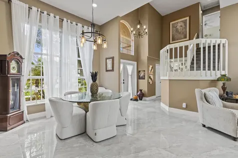1402 SW Bent Pine Cove Port St Lucie FL 34986