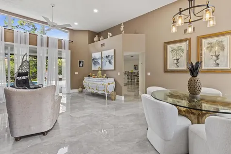 1402 SW Bent Pine Cove Port St Lucie FL 34986