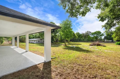 7542 NW 83rd Court Okeechobee FL 34972