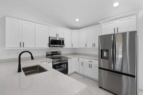 7542 NW 83rd Court Okeechobee FL 34972
