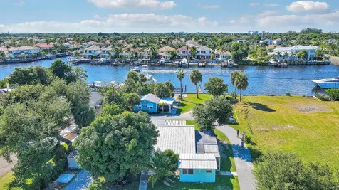 2031 Melody Lane Palm Beach Gardens FL 33410