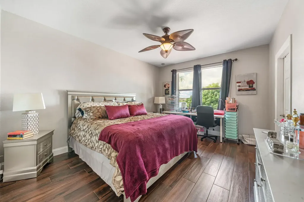 1003 NW Leonardo Circle Port St Lucie FL 34986