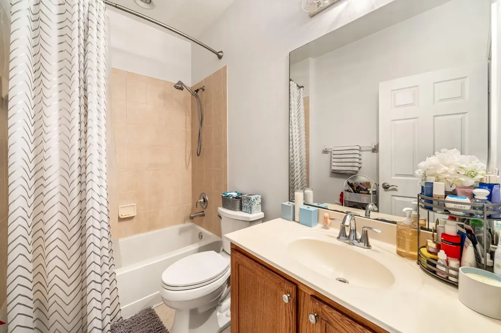1003 NW Leonardo Circle Port St Lucie FL 34986