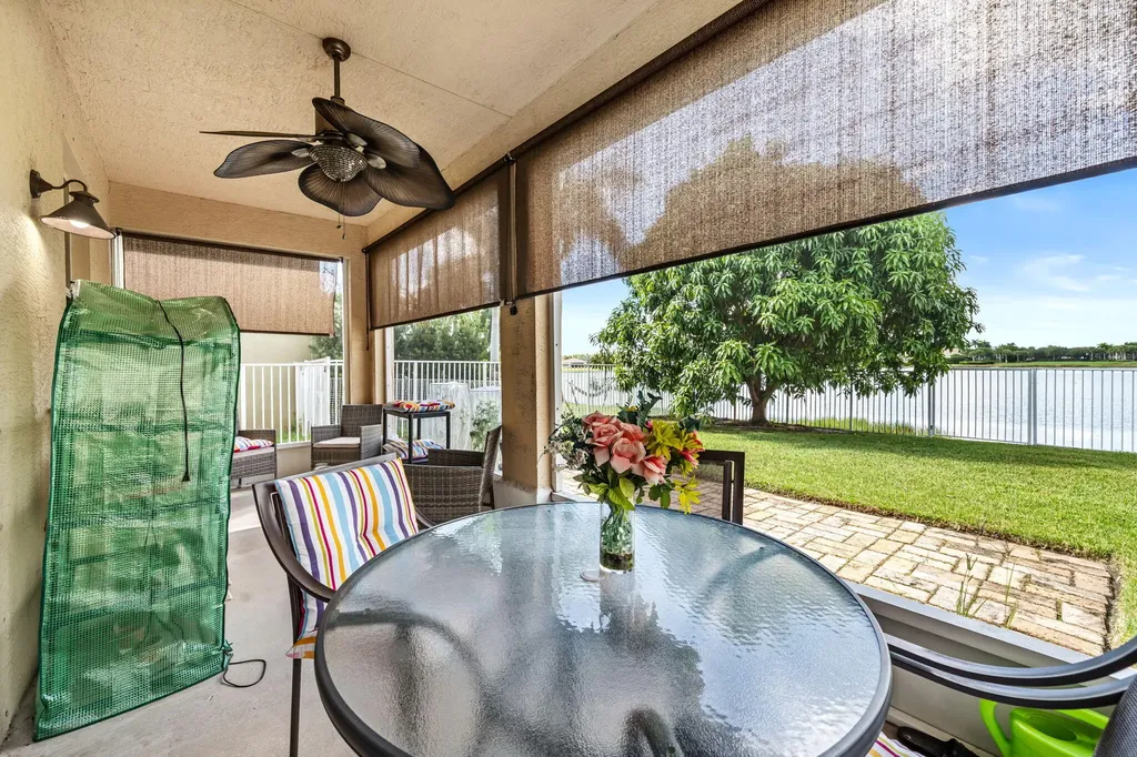 1003 NW Leonardo Circle Port St Lucie FL 34986