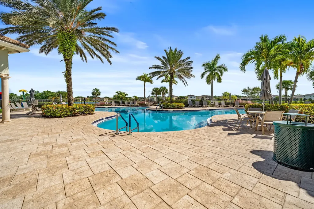 1003 NW Leonardo Circle Port St Lucie FL 34986