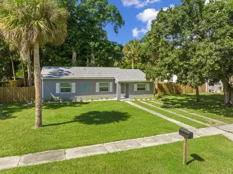 807 S 12th Street Fort Pierce FL 34950
