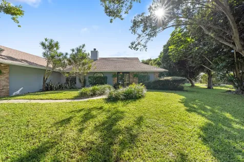 2138 SE Herron Avenue Port St Lucie FL 34952