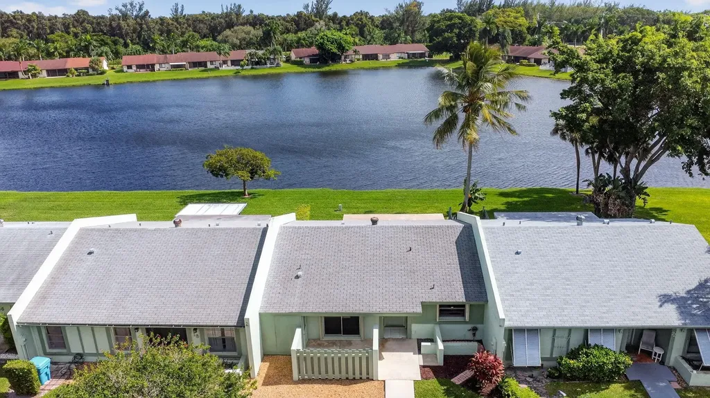 20 Camden Lane Boynton Beach FL 33426