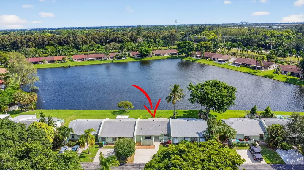 20 Camden Lane Boynton Beach FL 33426