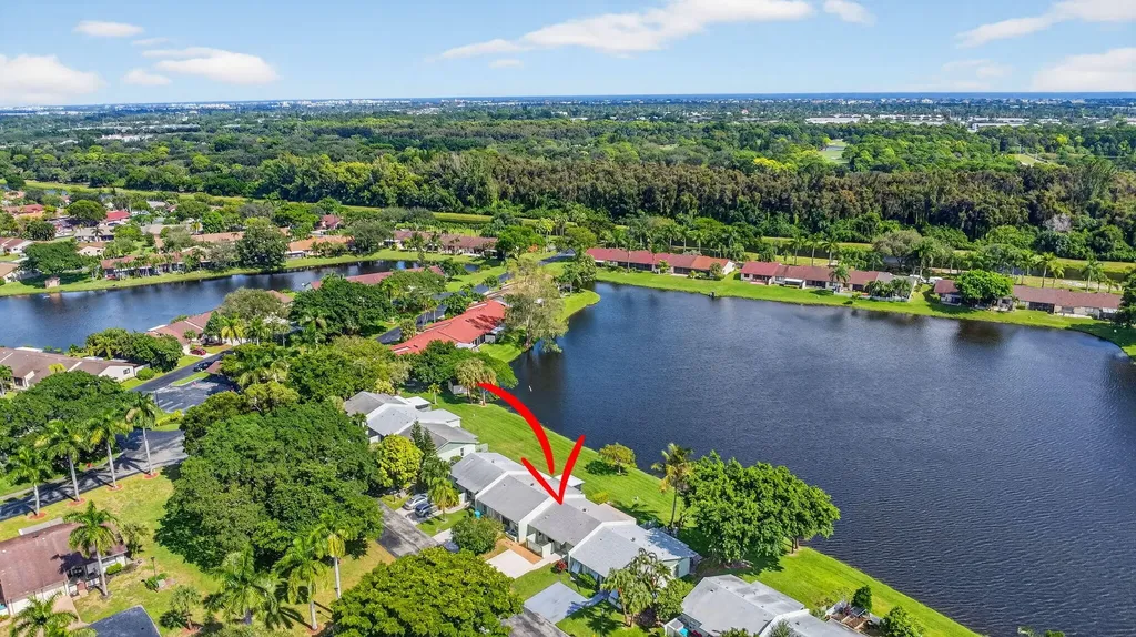 20 Camden Lane Boynton Beach FL 33426