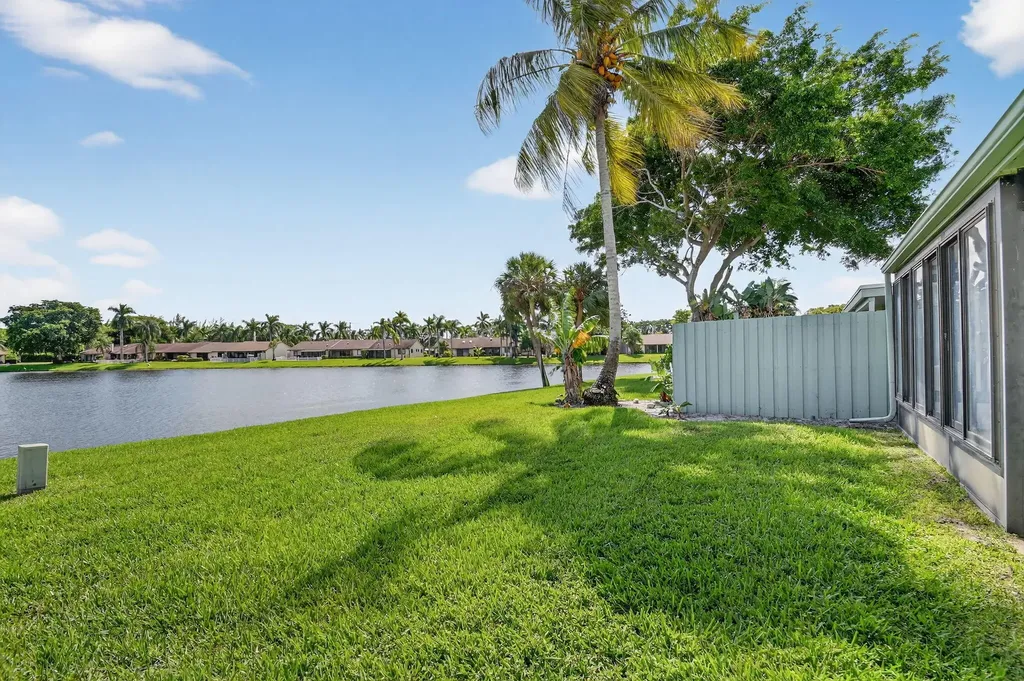 20 Camden Lane Boynton Beach FL 33426