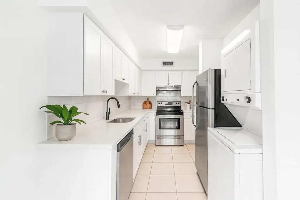 13924 Via Flora Delray Beach FL 33484