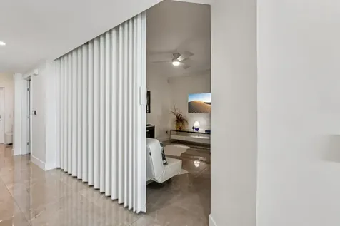 2640 Lake Shore Drive Riviera Beach FL 33404