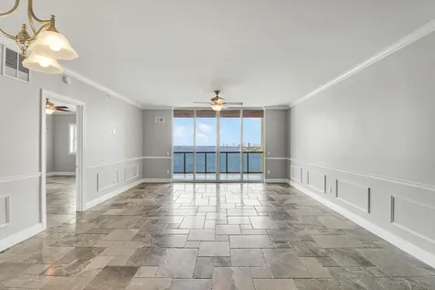 2650 Lake Shore Drive Riviera Beach FL 33404